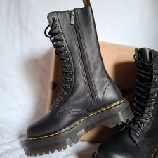 Dr Martens Doc 14 Hole 1B99