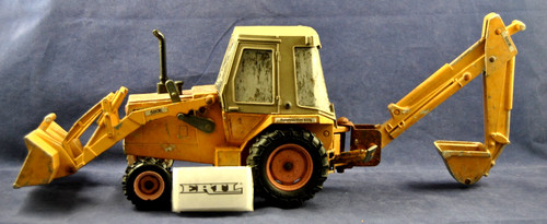 Ertl case 580e - 1:16, backhoe