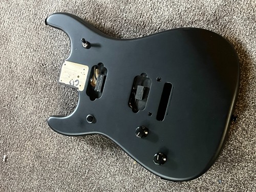 Lefty left handed - lefty,