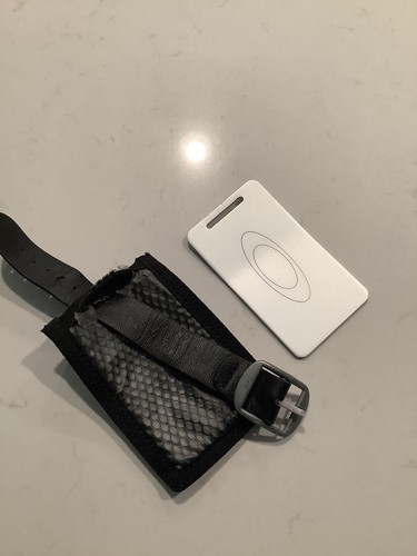 Oakley luggage tag - oakley, rare