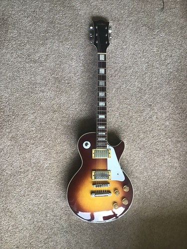 Satellite electric guitar - satellite,