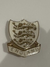 England Three Lions Crest Pin