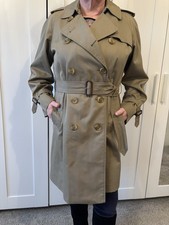 WOMENS  BURBERRY TRENCH COAT