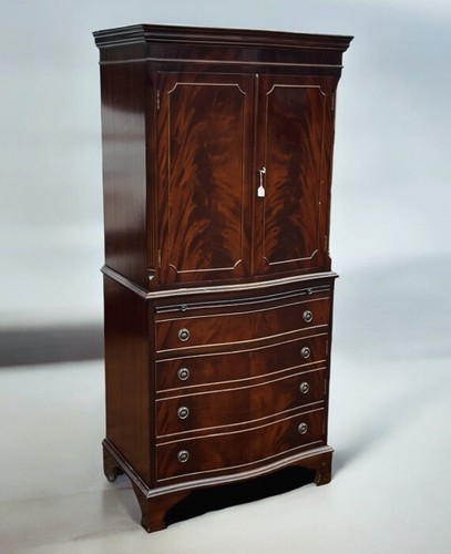 Cocktail cabinet drinks - cocktail,