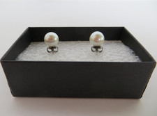 NIKKEN Faux Pearl Magnetic