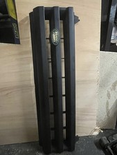 LAND ROVER DISCOVERY 2 td5 FRONT GRILLE facelift 15p