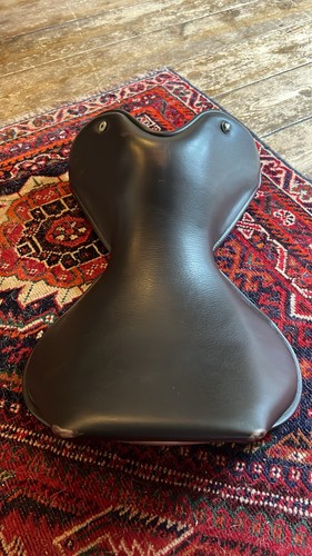 Wow cross country seat - seat,, curved