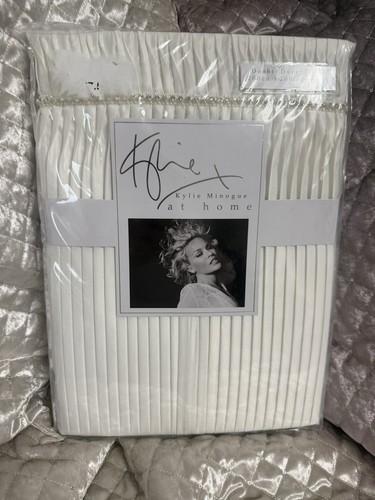 Kylie minogue eleanora oyster - kylie,