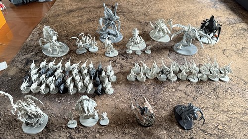 Warhammer 40k tyranid army - warhammer,