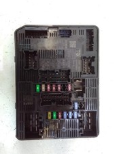 2023 RENAULT TRAFIC  FUSEBOX   284B77542R FAST SHIPPING