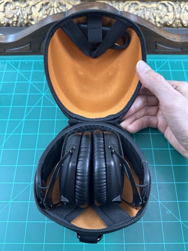 Moda 50mm headphones - dj,