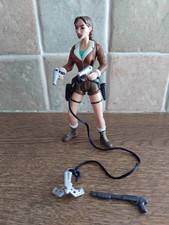 Tomb Raider Lara Croft Yeti -