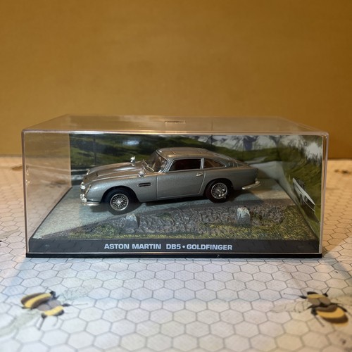 007 james bond - bond, collection