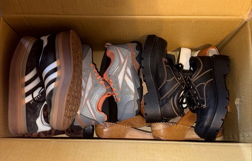 Bulk lot shoes sneakers - of, /