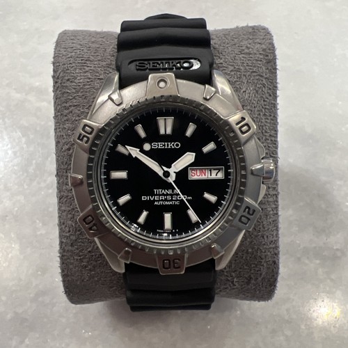 Seiko men titanium - men’s,