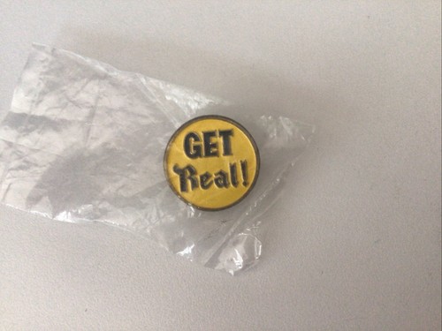 Holsten pils pin badge - holsten,