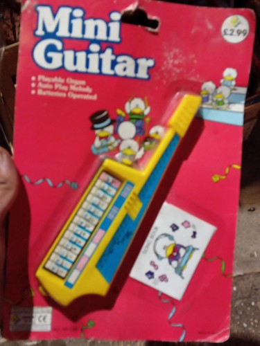 Vintage mini guitar - guitar, electronic