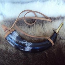 15/16" Powder Horn with Brass