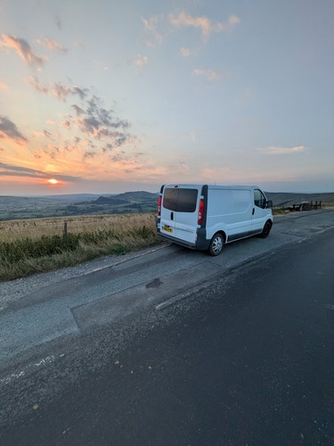 Vauxhall vivaro 2011 diesel - vauxhall,