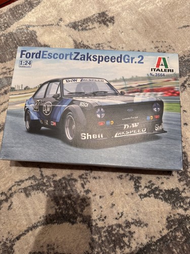 Italeri ford escort - 1/24,