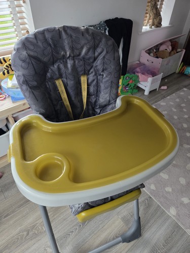 Cosatto noodle highchair - 0+,
