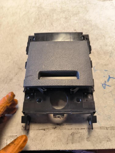 Volkswagen touran rear cup - volkswagen,