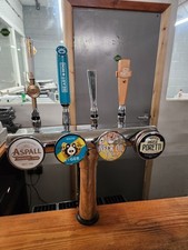 4 Tap Bar Font  illuminated