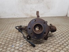 2009 RENAULT TRAFIC FRONT WHEEL HUB LH PASSENGER SIDE 2.0 DIESEL M9R782 