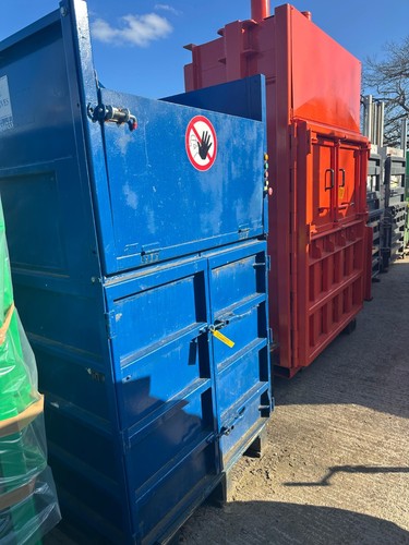 Cardboard baler bagged - baler,