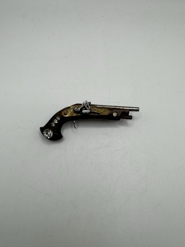 Antique flintlock pistol - flintlock,