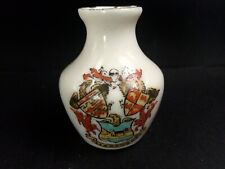 Crested China - LLANDUDNO Crest - Vase - Clifton China ( Oddity)