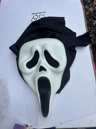 Ghost face style scream horror - style,