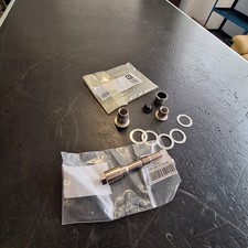 SMART 451 MHD kit  perno riparazione supporto starter/alternatore 1321500216