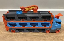 Hot Wheels Speedway Hauler