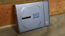 Sony MZ-E25 Personal/Portable MiniDisc Player Walkman - NO POWER - FAULTY