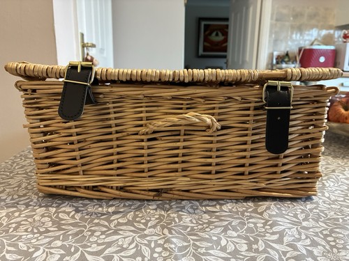 Wicker picnic hamper basket - picnic,