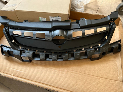 13216366 radiator grille - 13216366,