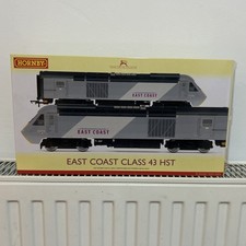 HORNBY R30099 East Coast Class 43 HST Train Pack 43314 + 43315 NEW