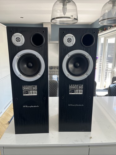 Wharfedale 900 full - wharfedale, standing