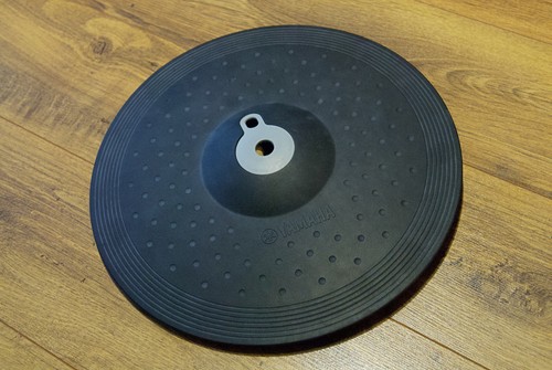 Yamaha pcy135 zone - 3-zone, 13’’