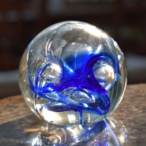 Karg art glass - art, signed