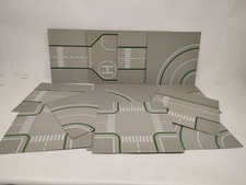 13 x LEGO Road Intersection