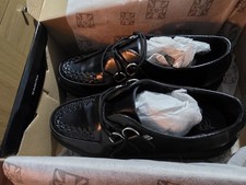 Black Leather Viva Low