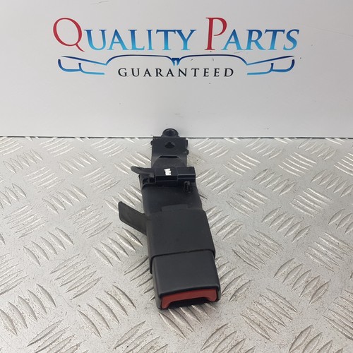 Toyota avensis seat belt - avensis,