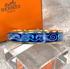 Vintage Hermes Enamel Bangle Bracelet Blue Enamel Seahorse Gold Rim 65 w/Box