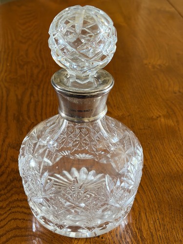 Crystal decanter and stopper