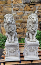 Large pair Stone Lions On Plinths Garden Ornament Statue Patio Decor Sculpture