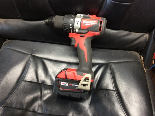 Milwaukee m18blpd2 18v - milwaukee,