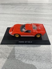NEW Scalextric C2424 FORD GT40