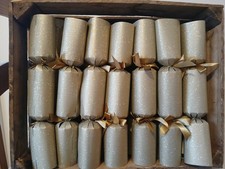 Luxury Christmas Gold Crackers